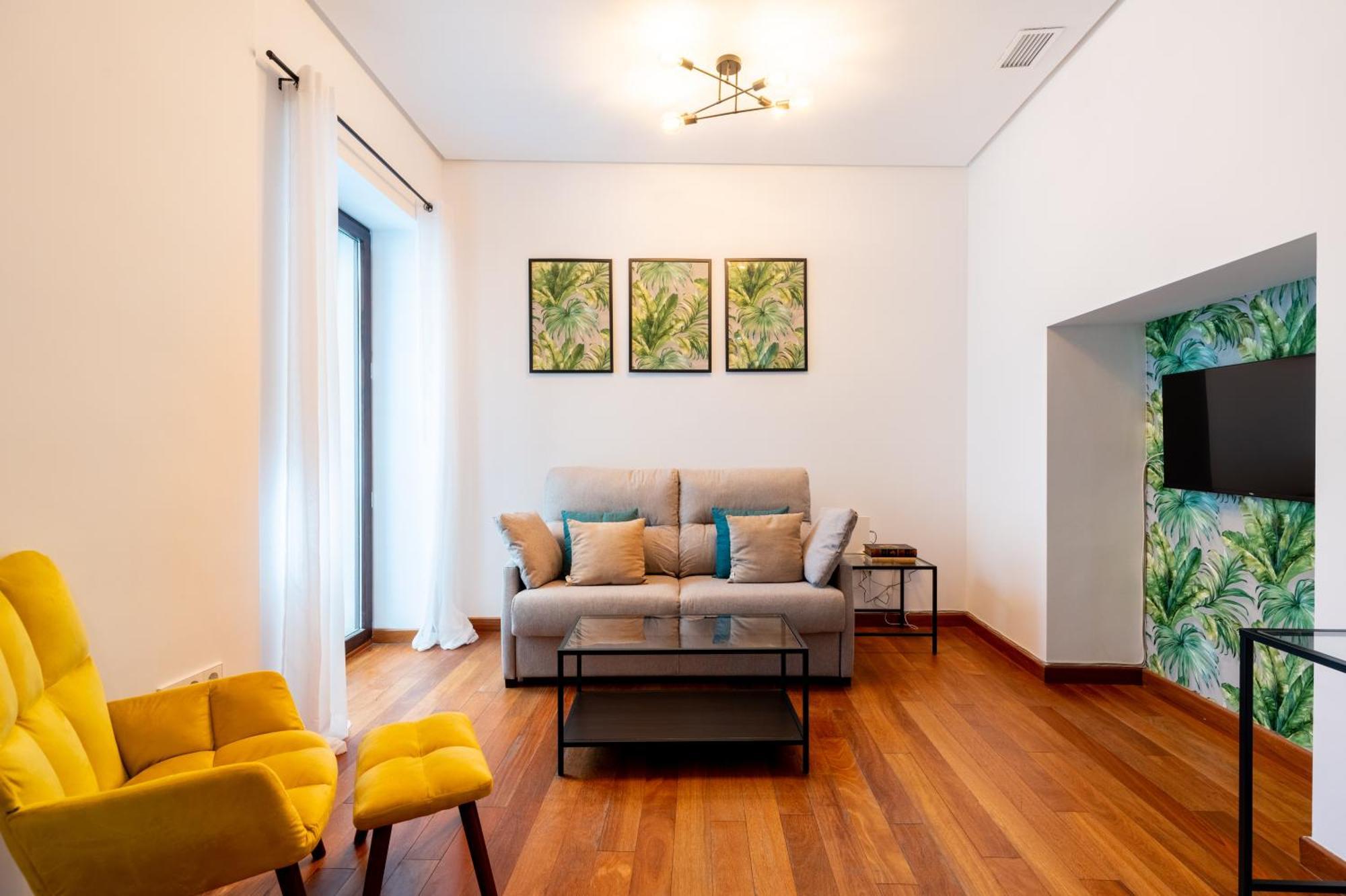 Ry Aparcamiento Incluido Junto A Catedral Ideal Parejas Севилья Экстерьер фото